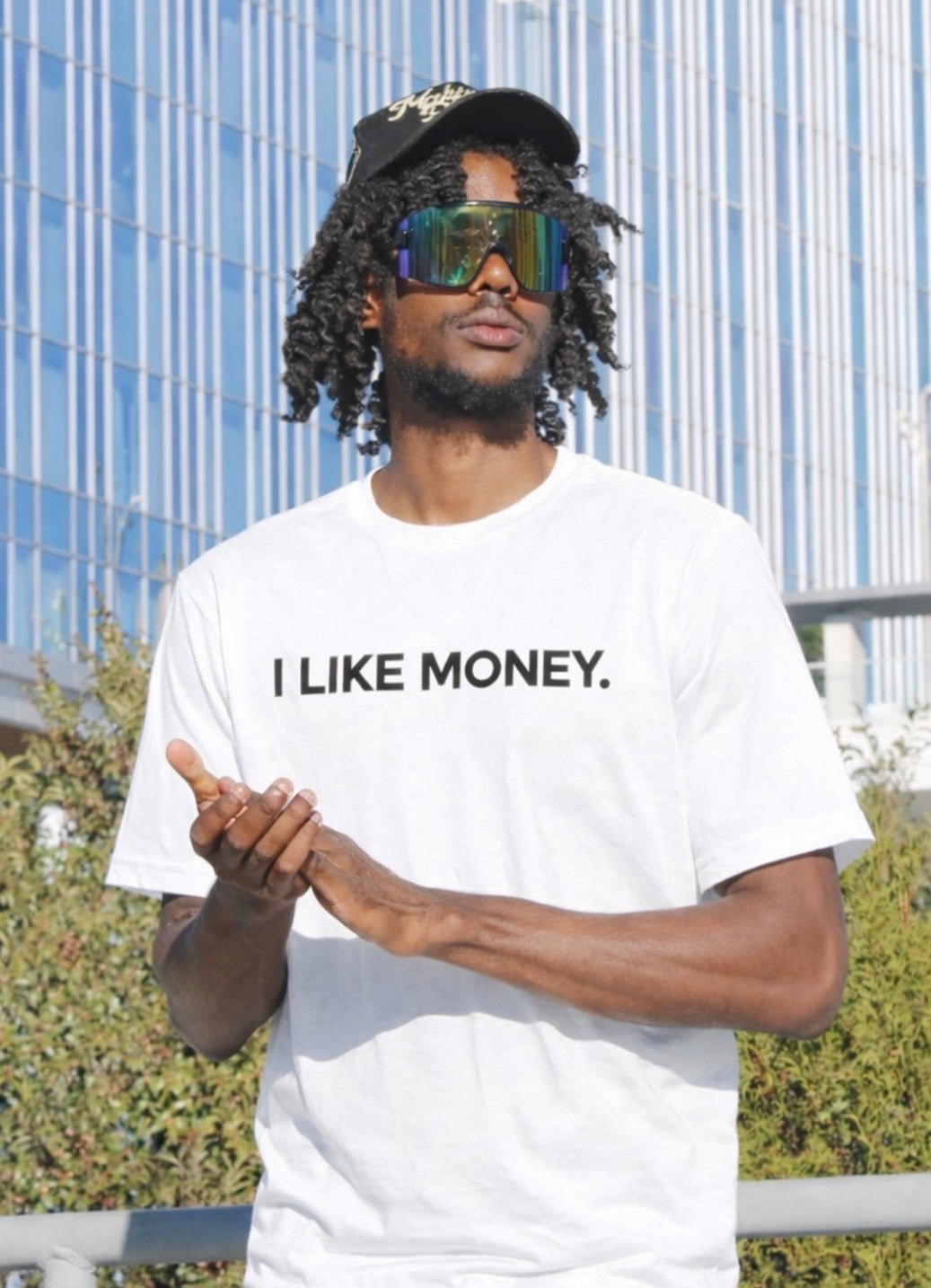 I LIKE MONEY. "TEE"